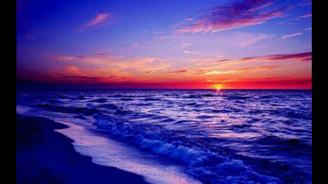 Relaxing Sleep Music - Fall Asleep Fast, Soft Piano Music, Ocean Waves (Blue Night)