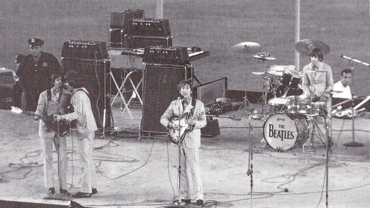 The Beatles - Revolver Concert 1966 [Fantasy Concert]