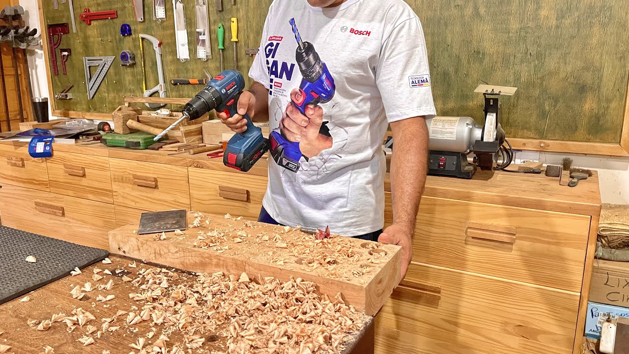 Testei a Pequena Gigante da Bosch - Review e Teste GSB 185-LI Para Todos os Desafios/Little Giant
