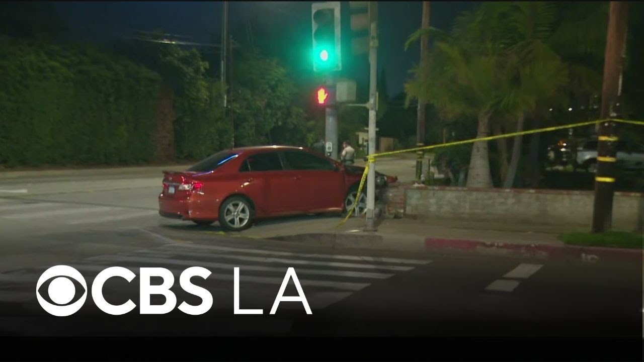 8 Anaheim teens hurt after car crashes into sidewalk
