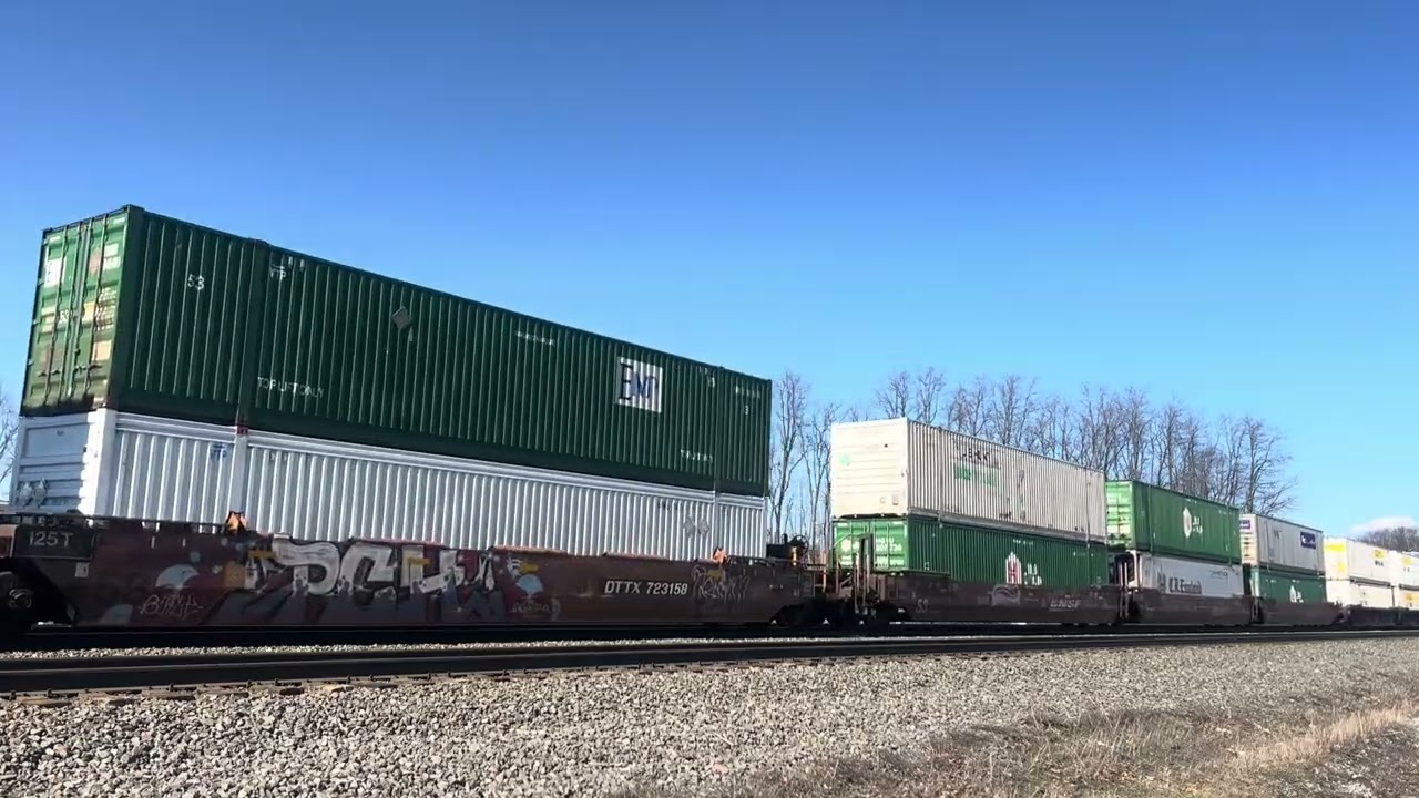 Norfolk Southern 25G Westbound intermodal Cresson, PA