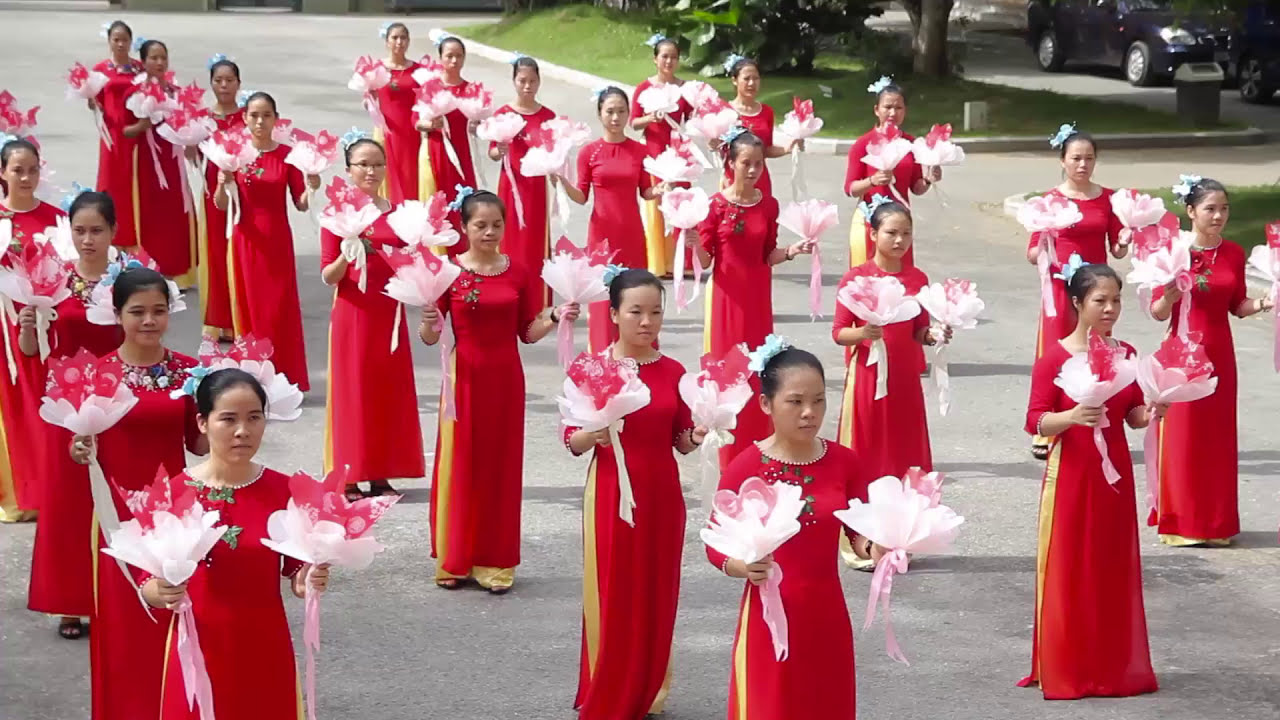 Bài 2: Xin tiến dâng Mẹ | Dâng hoa cộng đồng