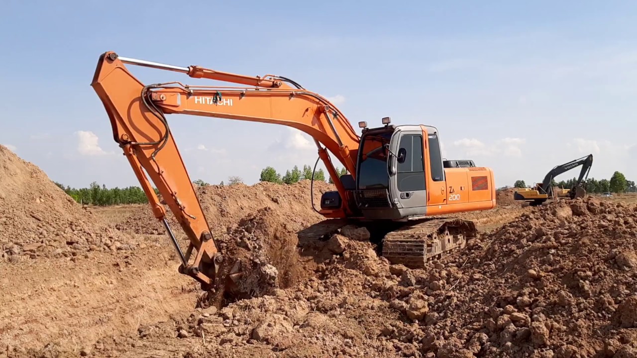 รีวิว HITACHI ZX200-1 หลังจากเปลี่ยนซิลกระบอกมา ขุดคลองส่งน้ำ excavator EP.6397