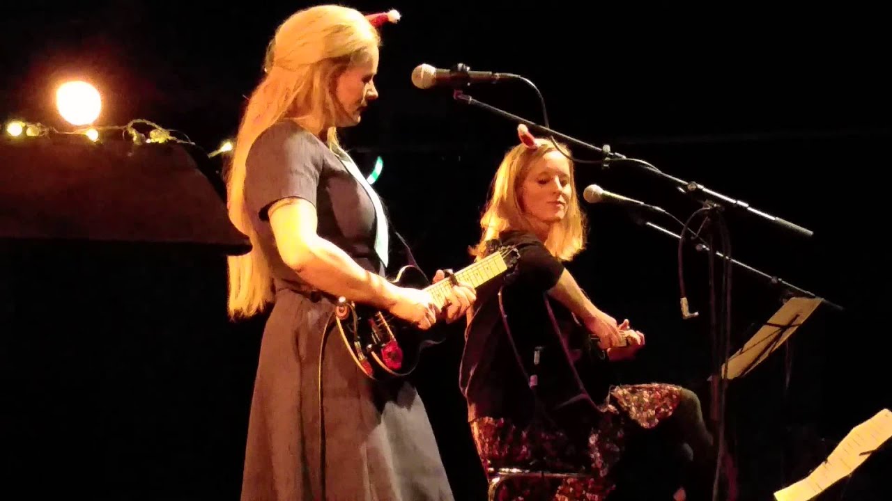 Unni Wilhelmsen & Hanne Mari Karlsen - Emmylou (F