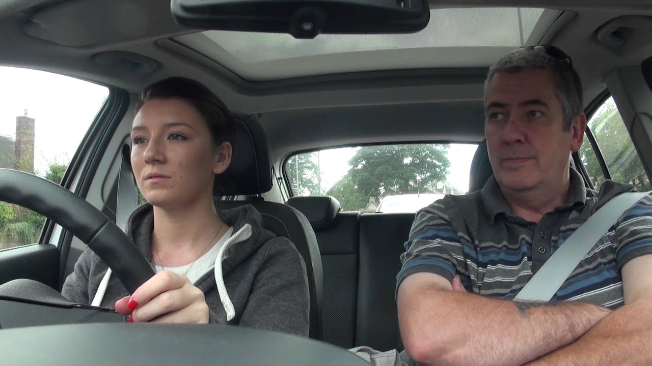 Bobby Jo's driving lesson 13 - Town/City Centre (T13)