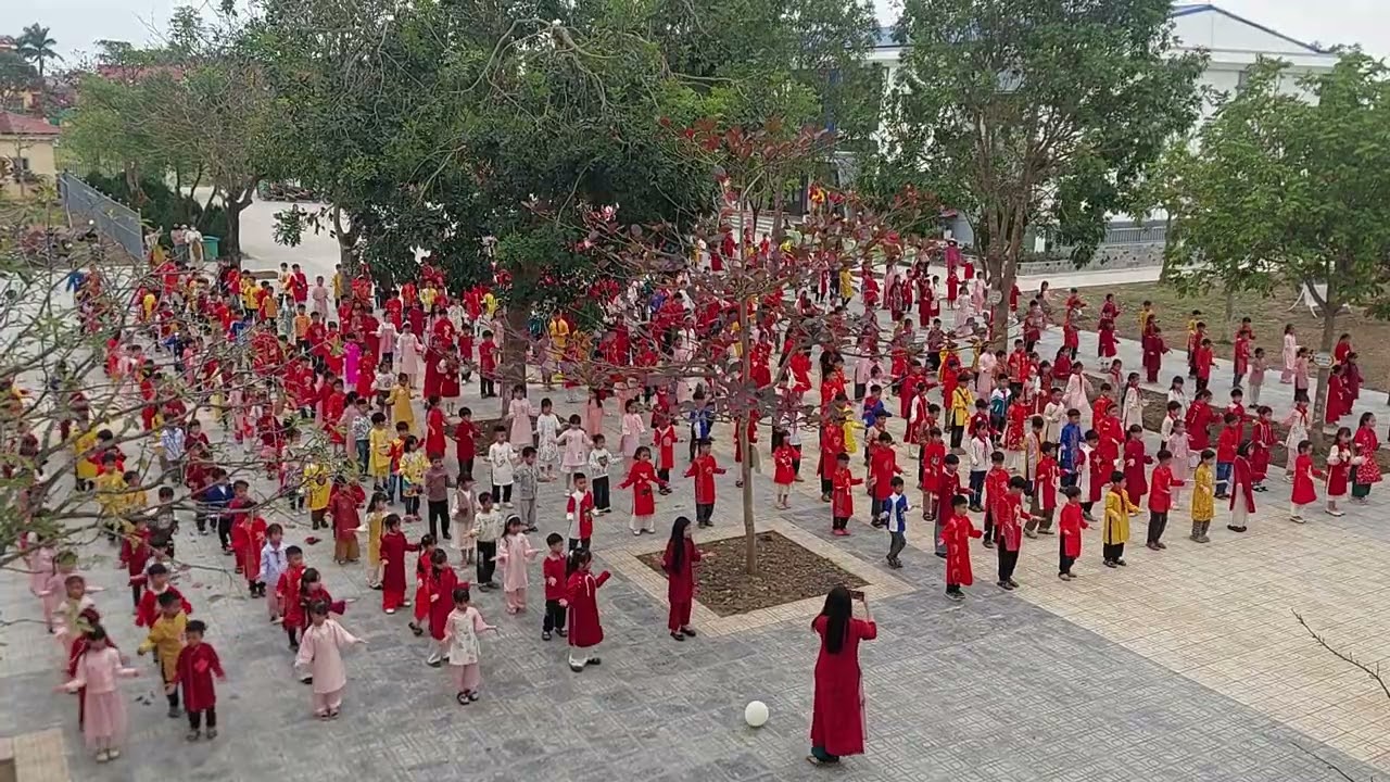 Sinh hoạt tập thể
