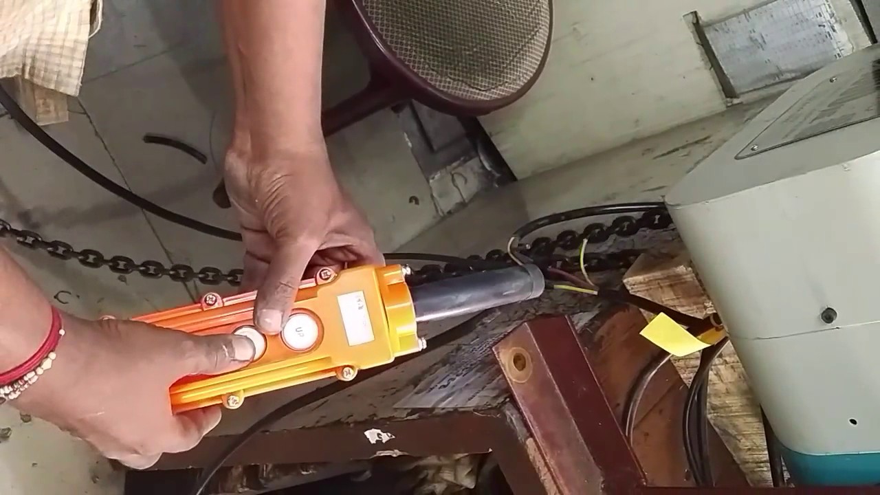 INDEF Chain Electric Hoist