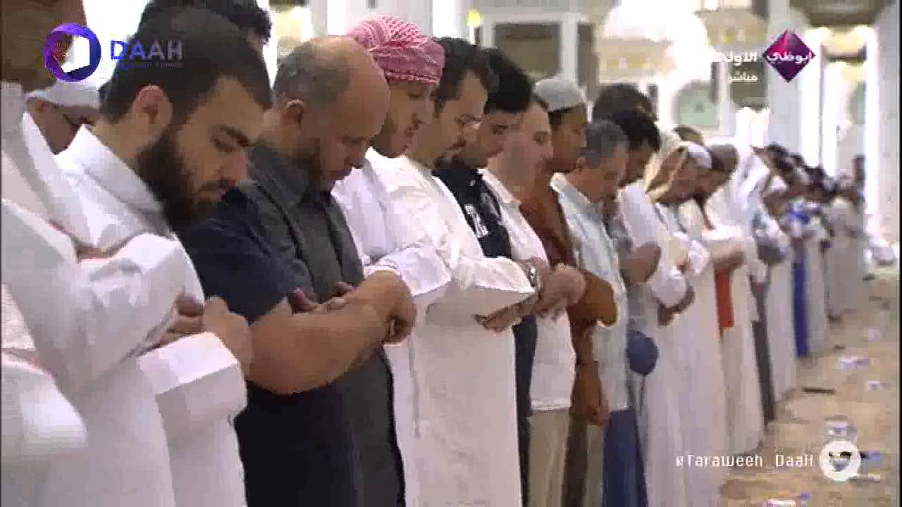 صلاة التراويح للشيخ عبدالولي الاركاني ليلة 22-9-1435 -جامع الشيخ زايد (نهاية ال عمران -النساء 1-17)