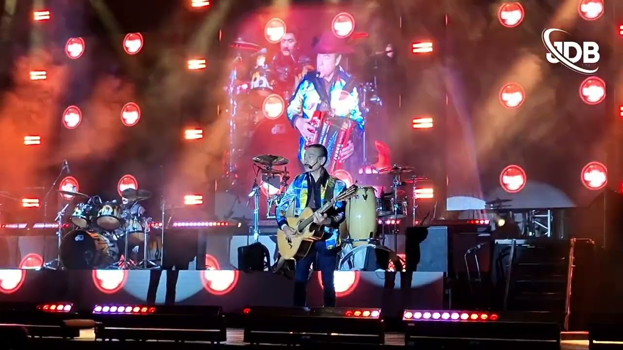 Los Tigres del Norte - El Niño & La Boda🐯🪗🎸🎷#LosJefesDeJefes🫡 #EstadioYaquis🏟 #CdObregónSonora 
