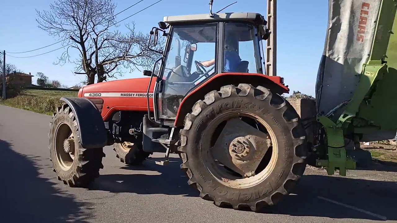 Silage 2019with massey Ferguson 4360