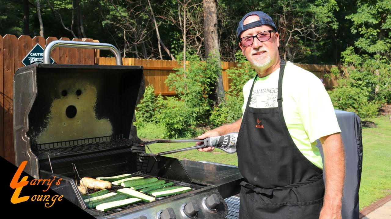 Chillin' n' Grillin' - Grilled Zucchini