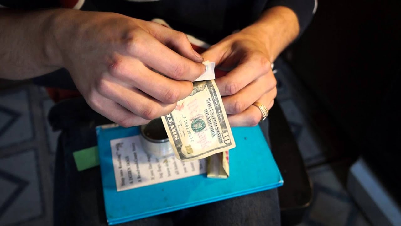 Roll a Joint with a Dollar Bill