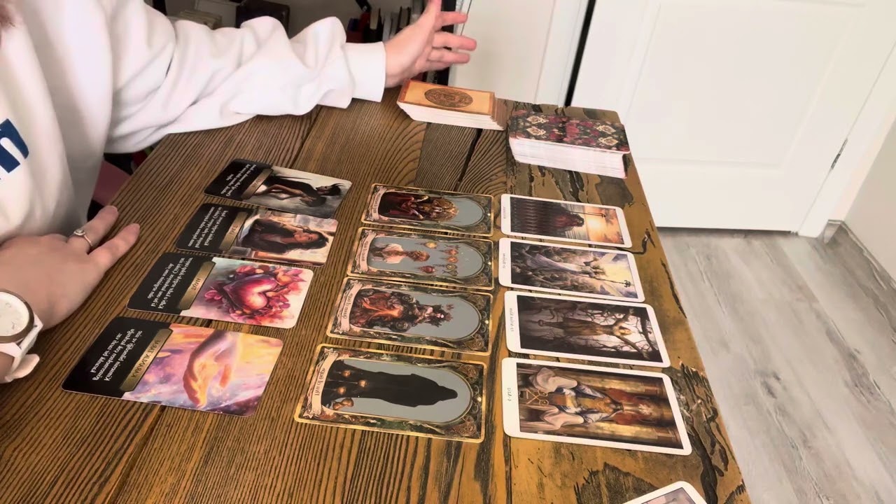 AKLINDAKİ KİŞİ AÇILIMI| SANA KARŞI DUYGU VE DÜŞÜNCELERİ ✨🪽#tarot