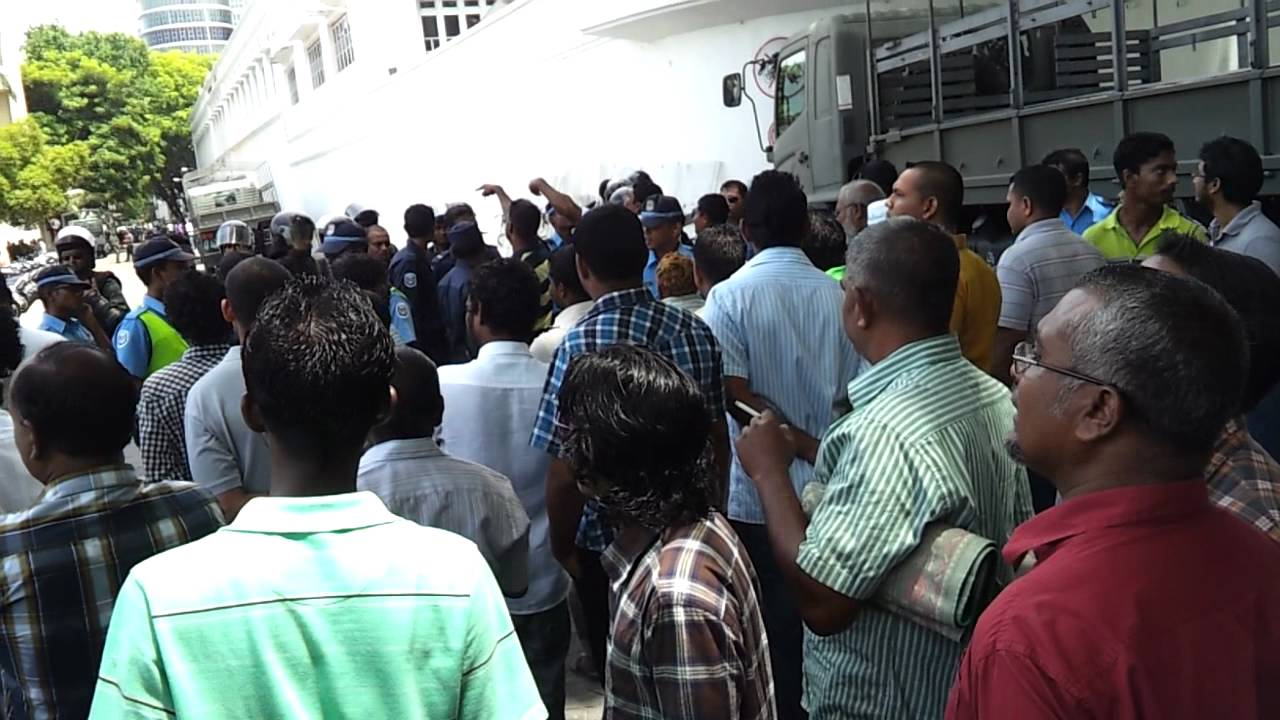 Hukuru Namaadhah dhiya bayakaa Maldives Police & MNDF aai dhemedhu hingi hamanujehun thakeh (Part1)