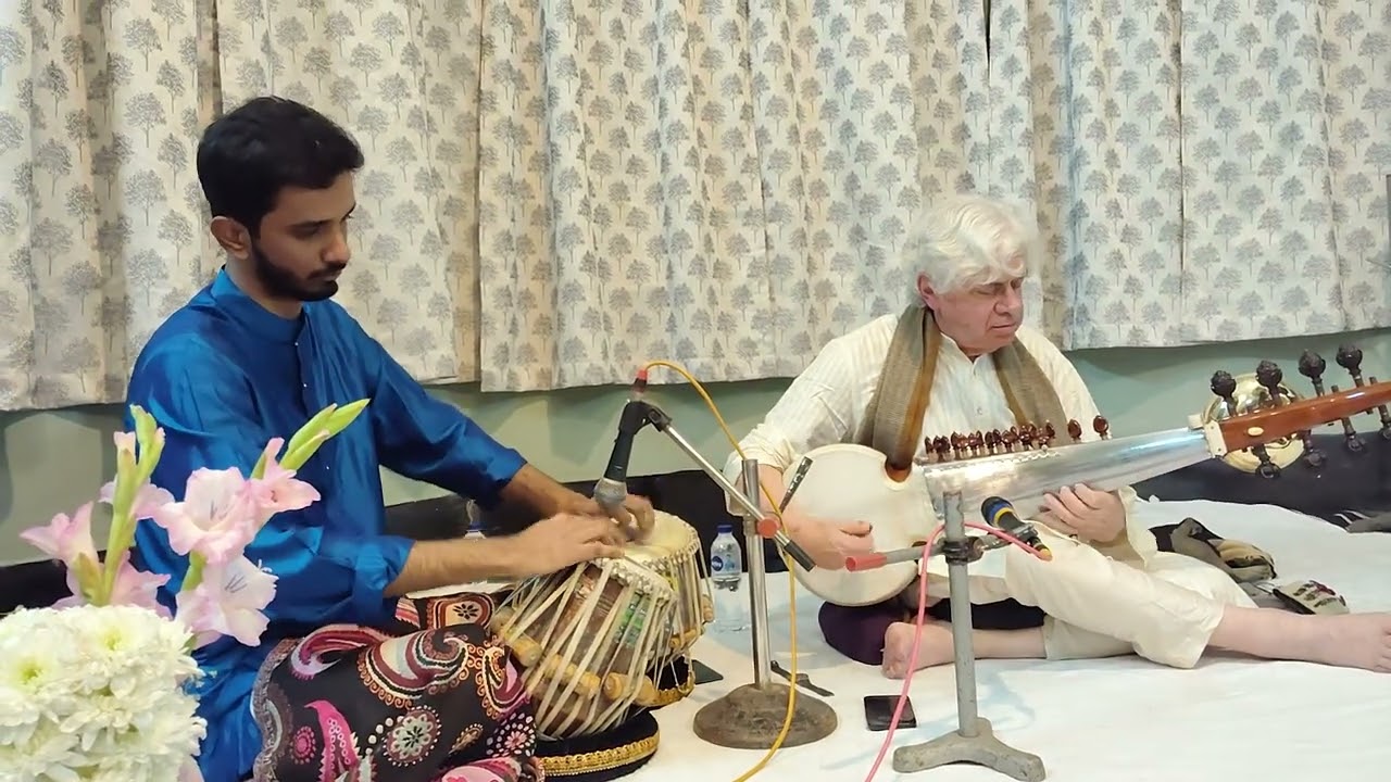 Hrisav Sarkar with David Trasoff at RASIAA boithaki on 11.01.26. Raga Patdeep.