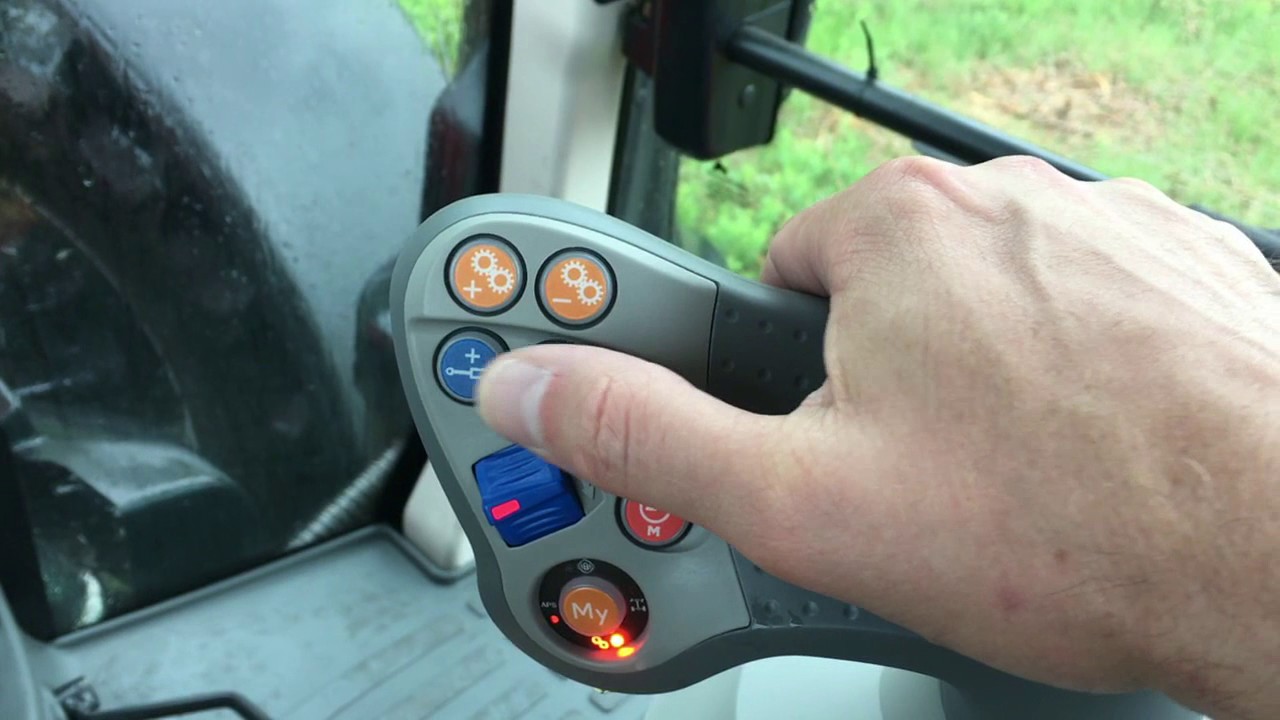 McCormick X7 Pro-Drive PREMIUM Tractor In-Cab Controls Tutorial