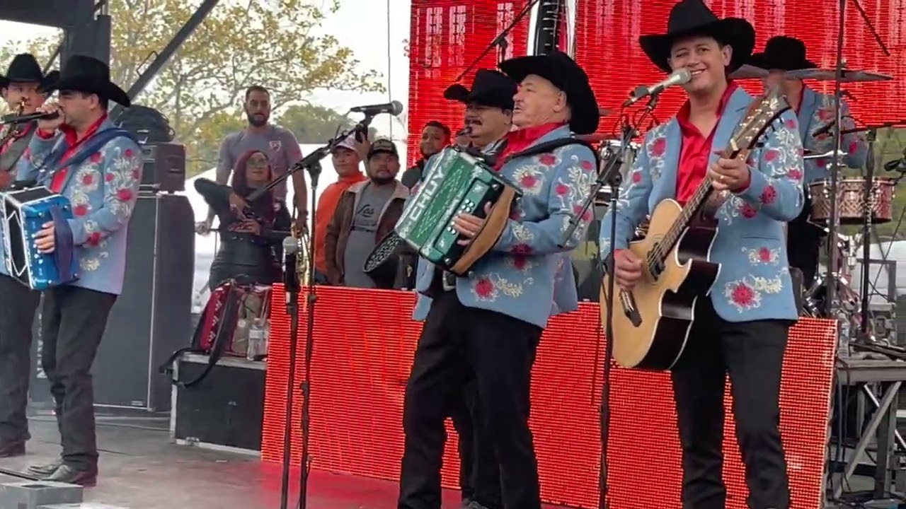 Los Huracanes del Norte en vivo