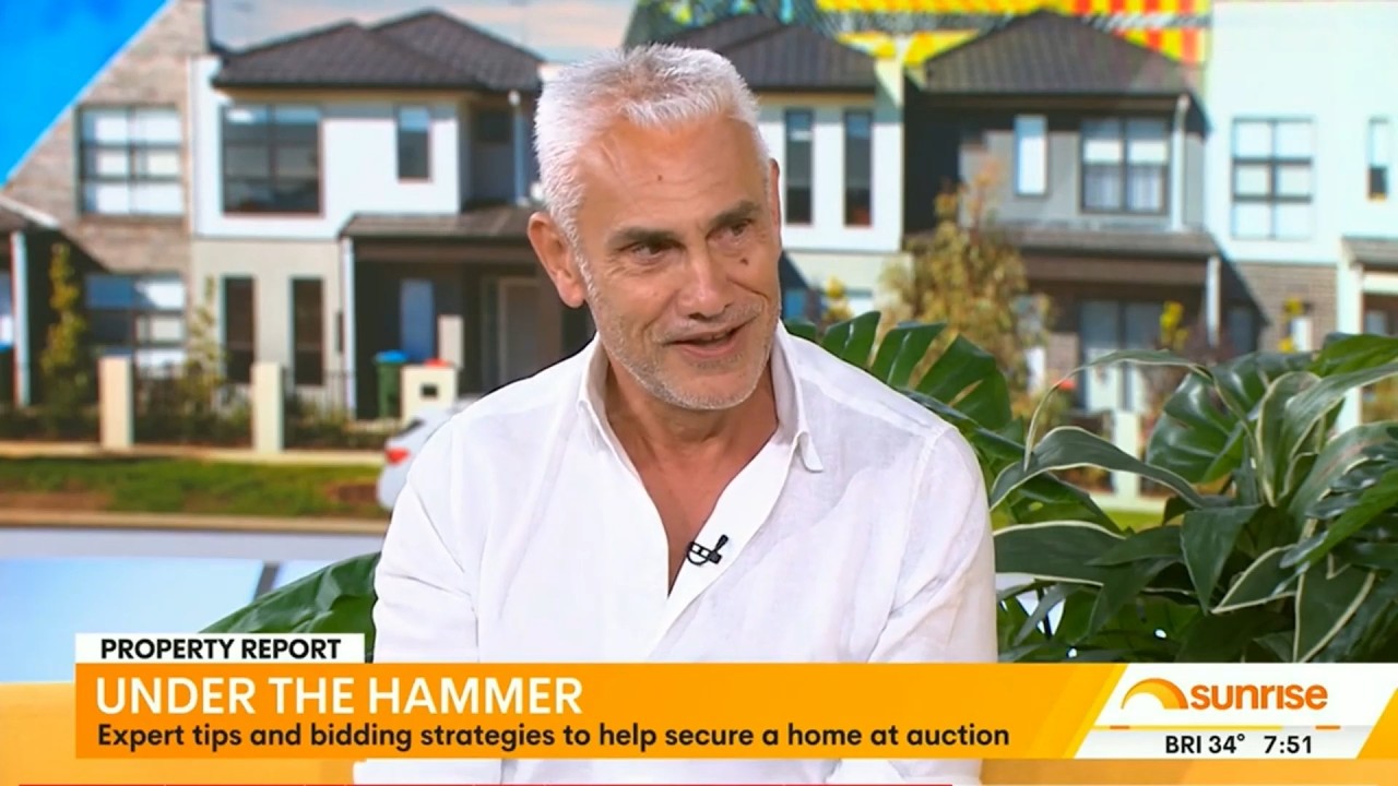 Под молотком 🔨