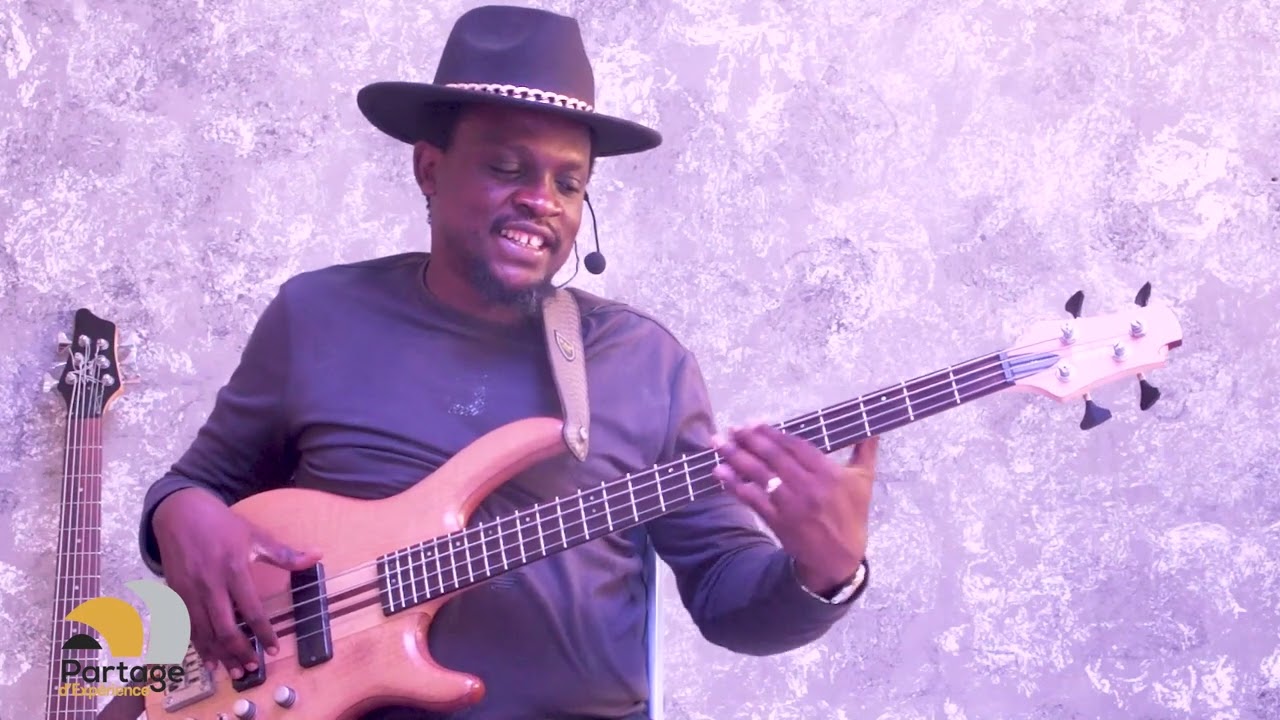 Accord de La min7 à la Guitare 🎸 LES 4 POSITIONS A MAÎTRISER PAR CŒUR 🎸 et Accompagnement Basse