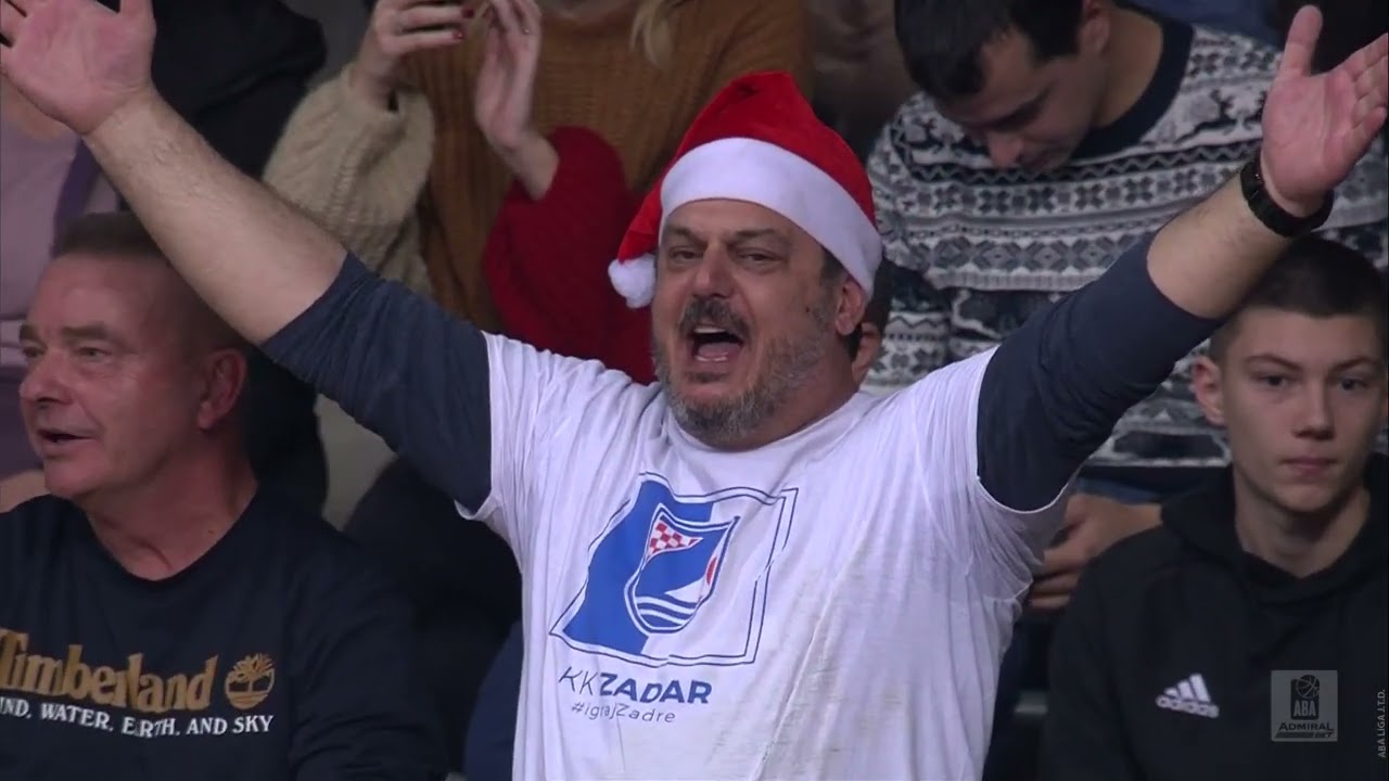 Amazing pre-game atmosphere in Višnjik (Zadar – Partizan Mozzart Bet, 24.12.2023)