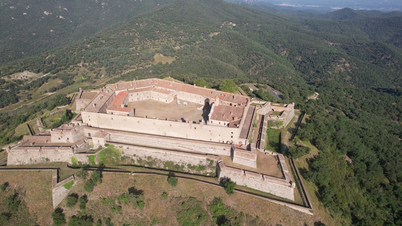 Le fort de Bellegarde