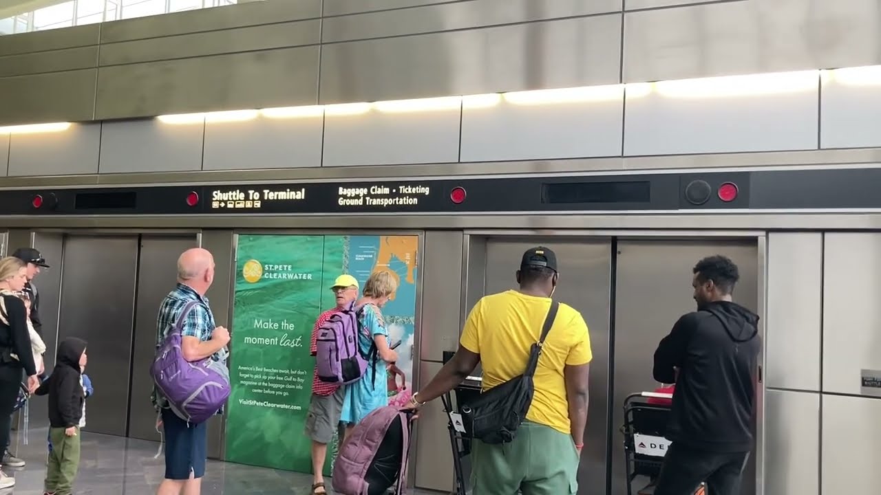Tampa Airport Shuttle to Terminal