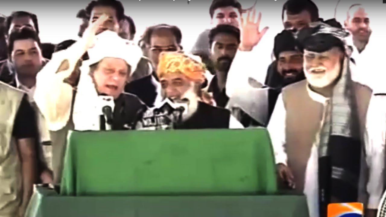 PM lashes out at critics  announces development projects in KP  03 May 2016
