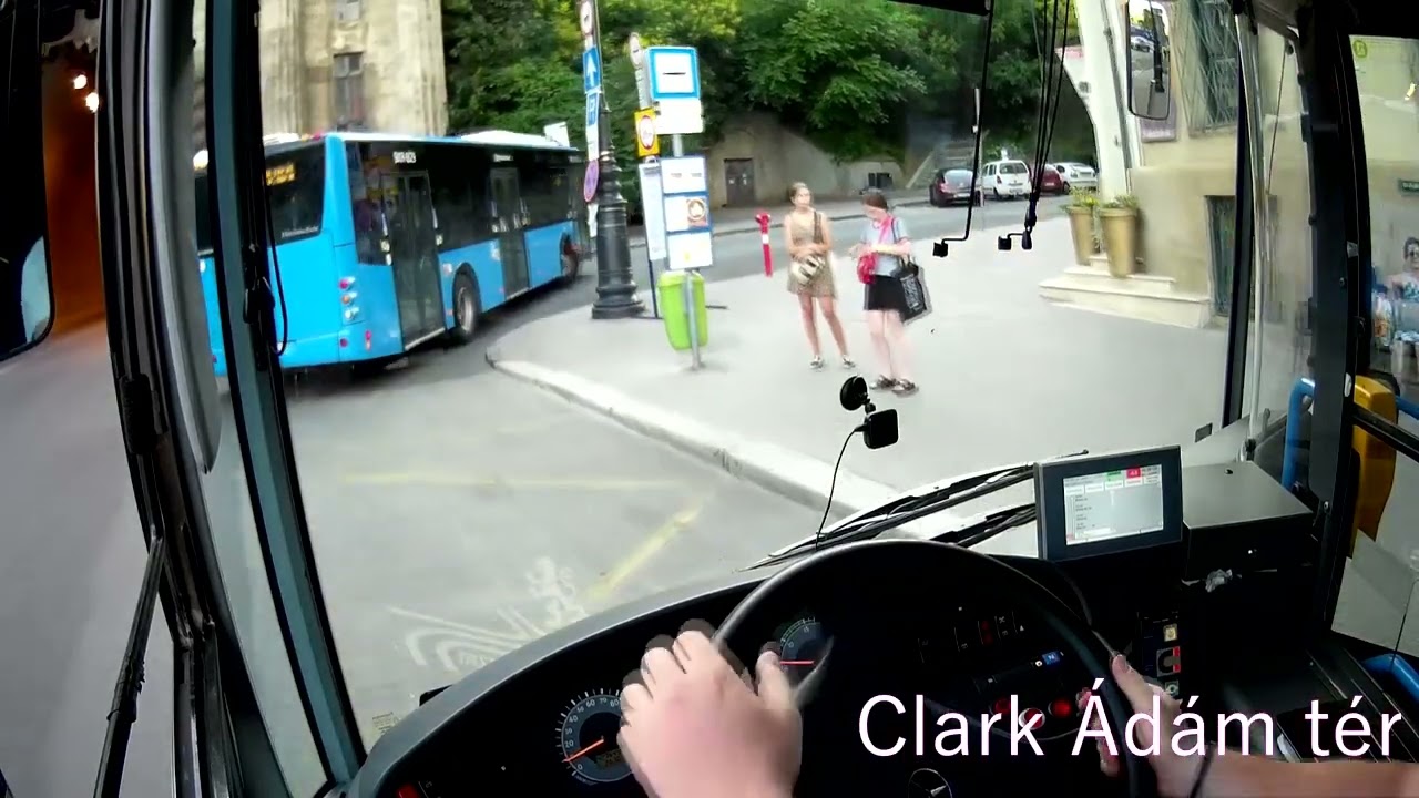 Múzeumok éjszakája MU7 (Várkert Bazár) BKV. Mercedes Benz Conecto (Cockpit View) Budapest.