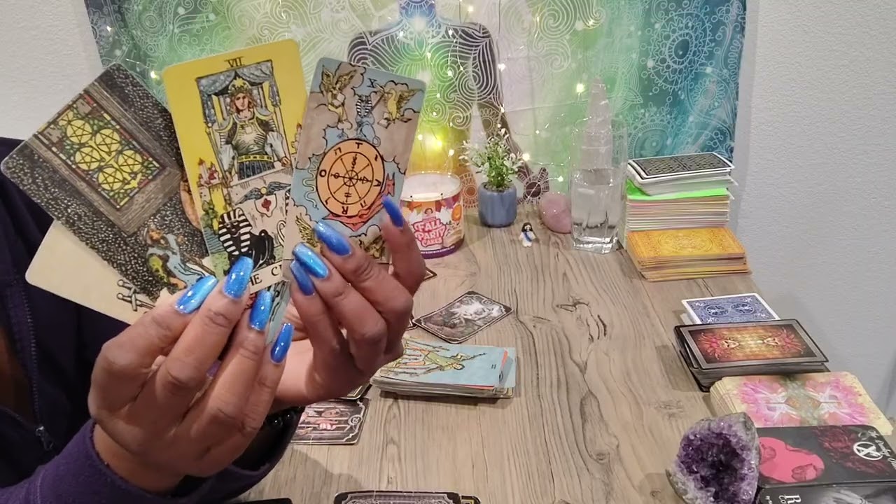 Близнецы ♊ чувствую себя совсем плохо 😔 ощущаю себя обманутым из-за денег, брошенным на произвол ...
