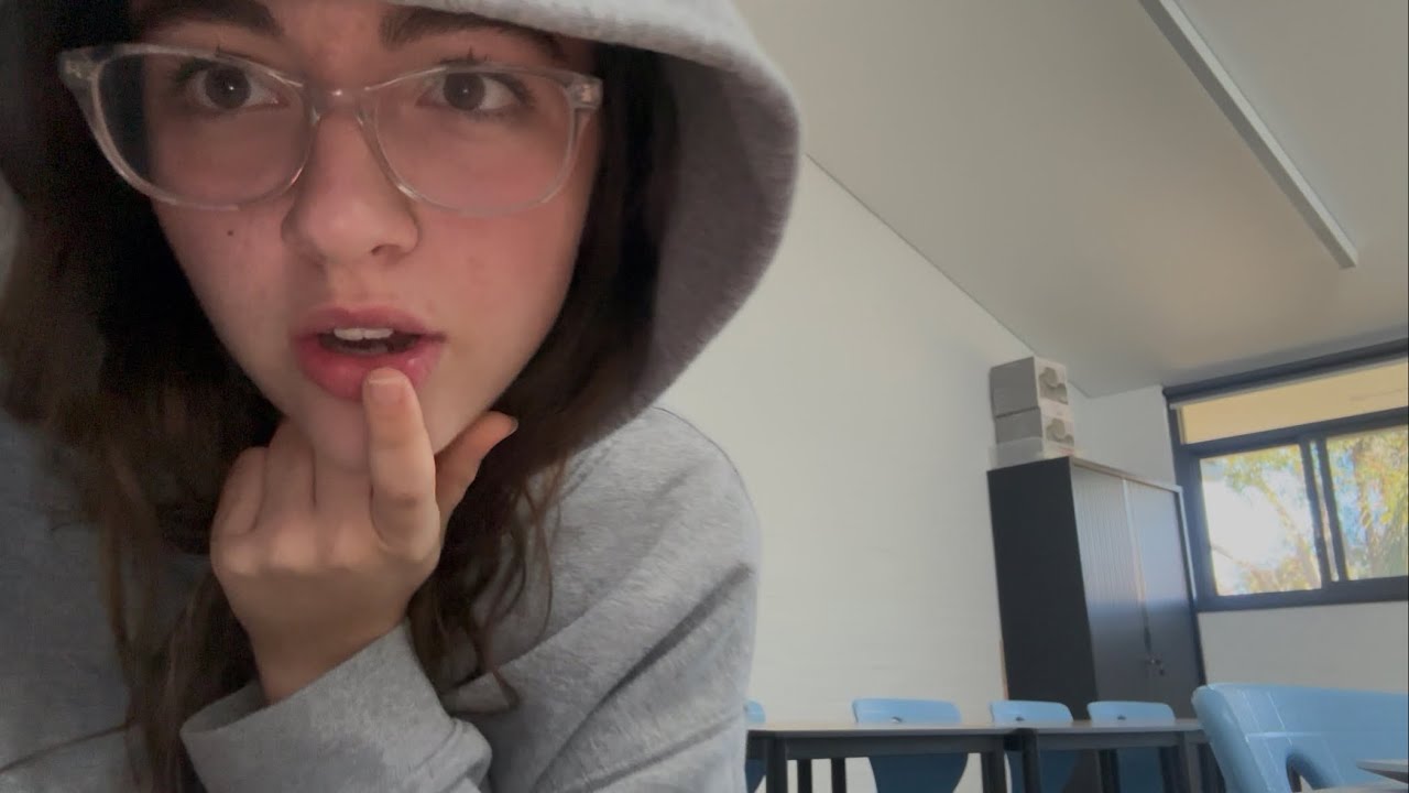 ASMR In Class 📚🧠 (exremely lo-fi)