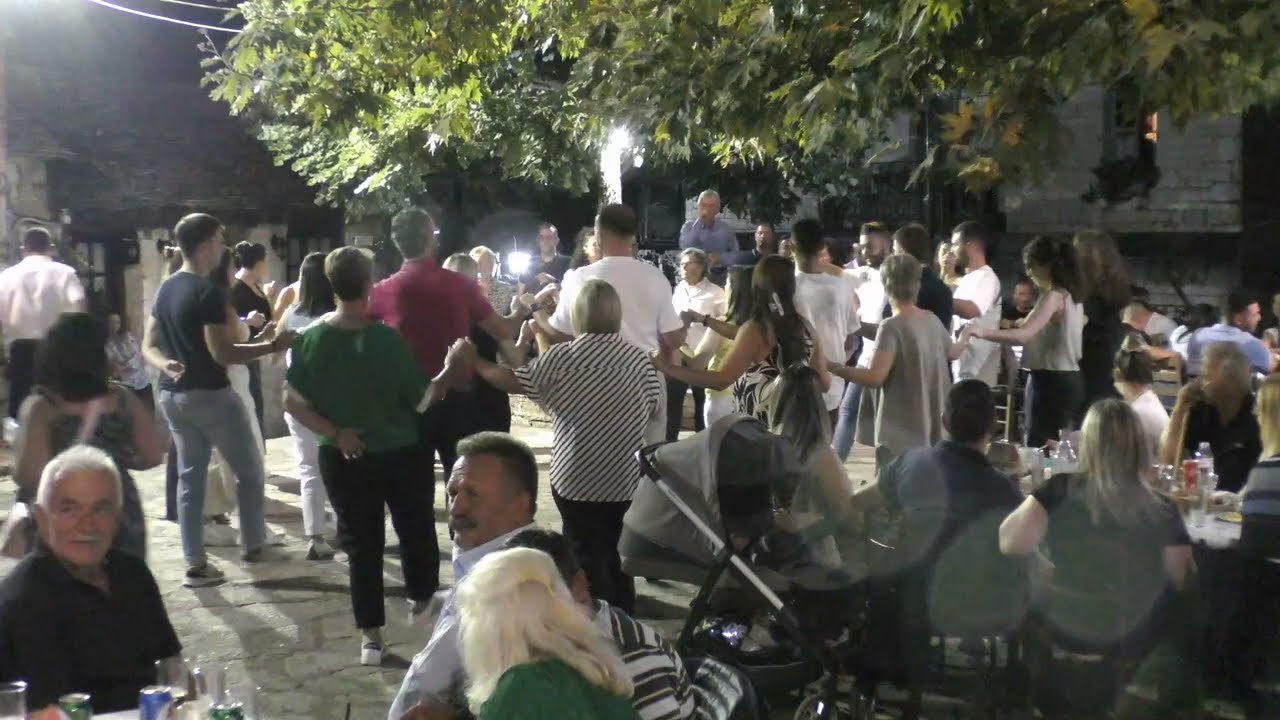 Σ'  αφήνω την καλονυχτιά- 'Ασπρα μου πουλιά