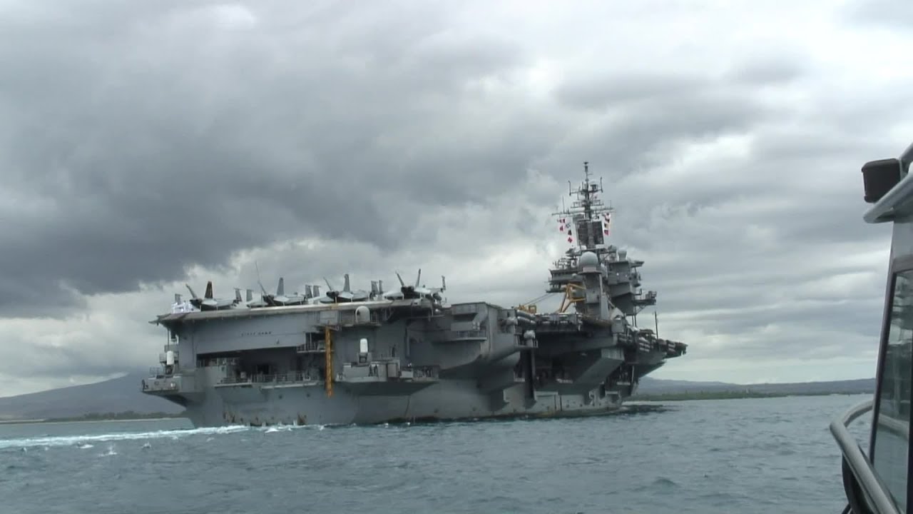 USS Kitty Hawk Aircraft Carrier - Arrival at Pearl Harbor. Part 1/4