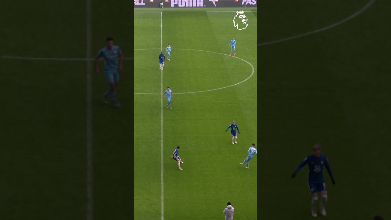 De Bruyne escapes Kante & scores STUNNER!