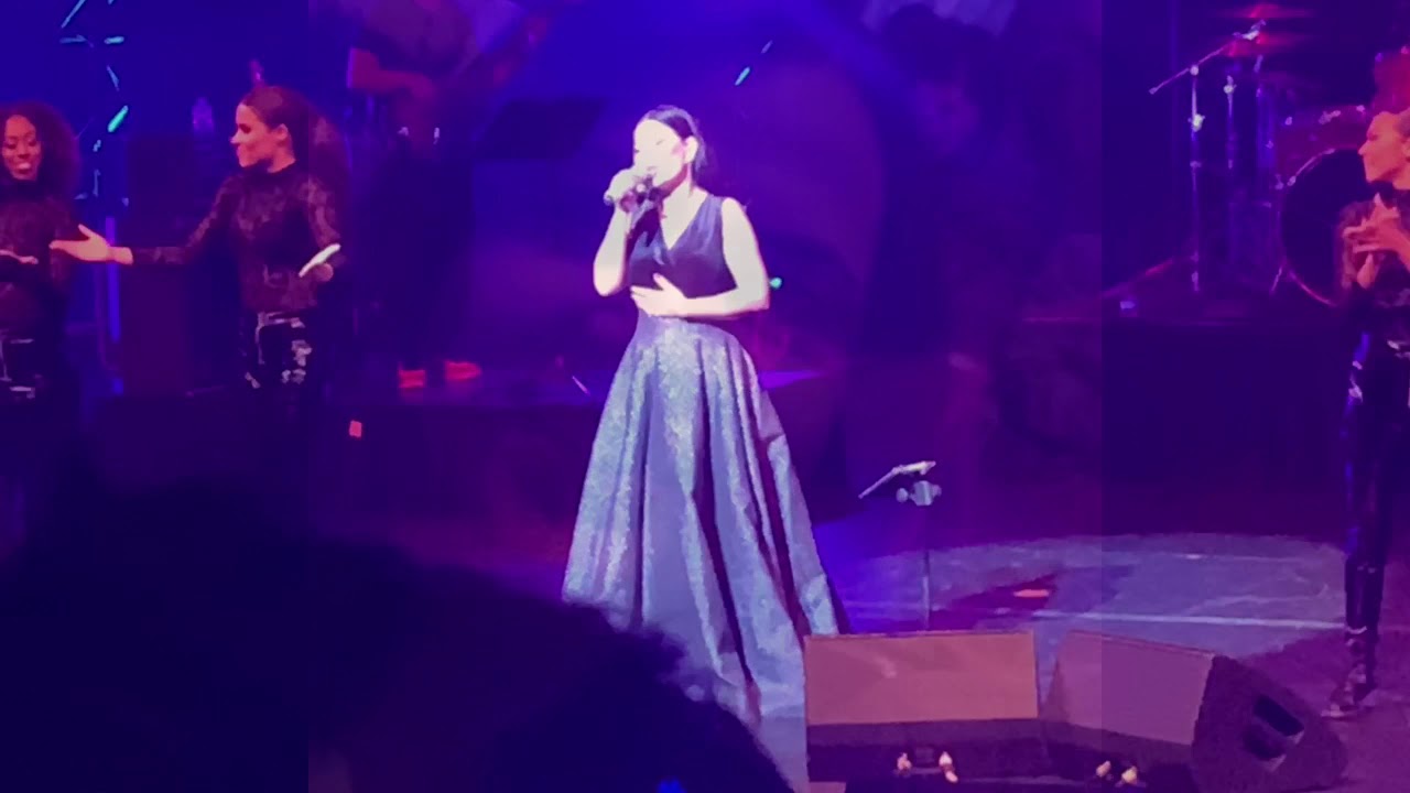 Aryana Sayed, live in Dallas. #Dallas #aryanasayed #Afghanistan music #KasraRestaurant #TutiTV