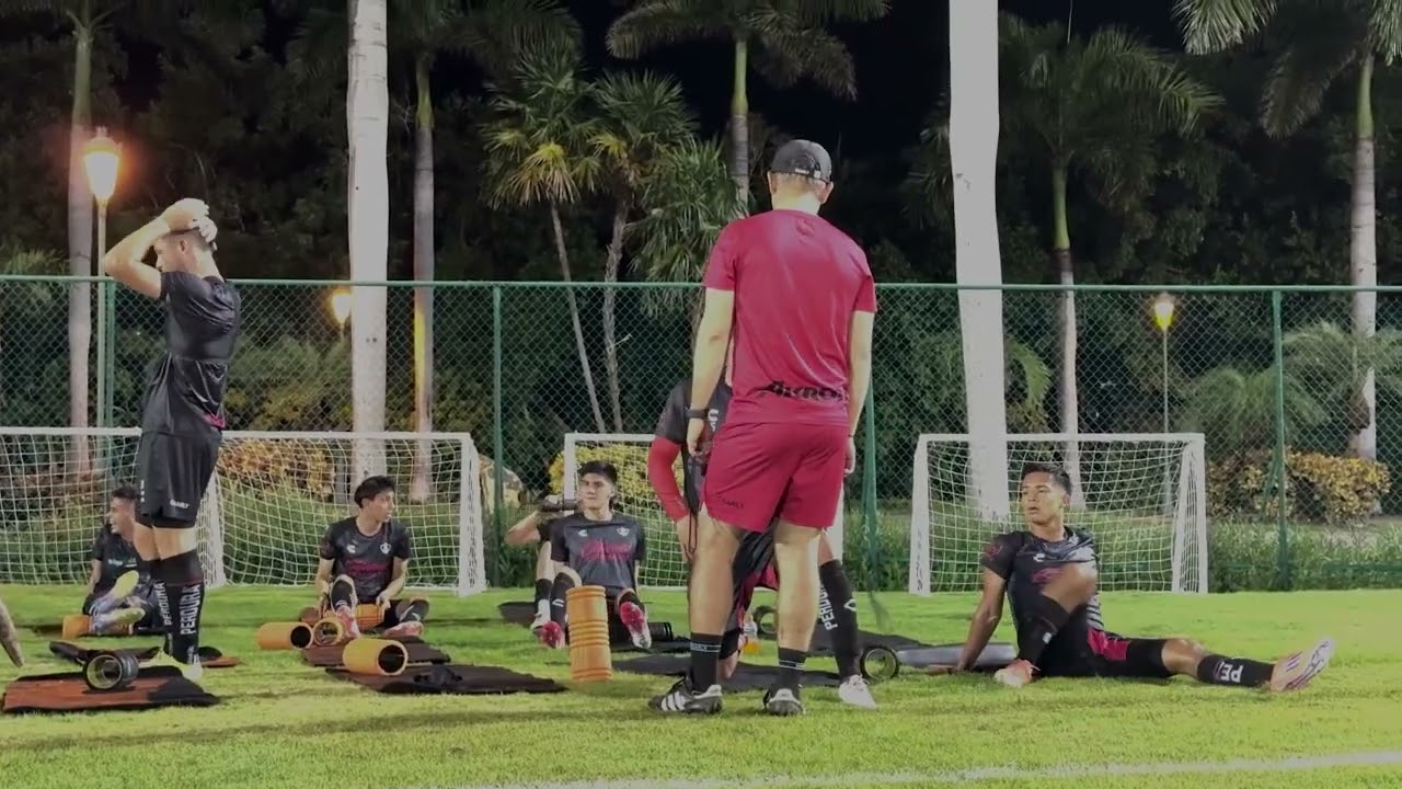 Atlas arribó y realizó su primer entrenamiento en la Riviera Maya