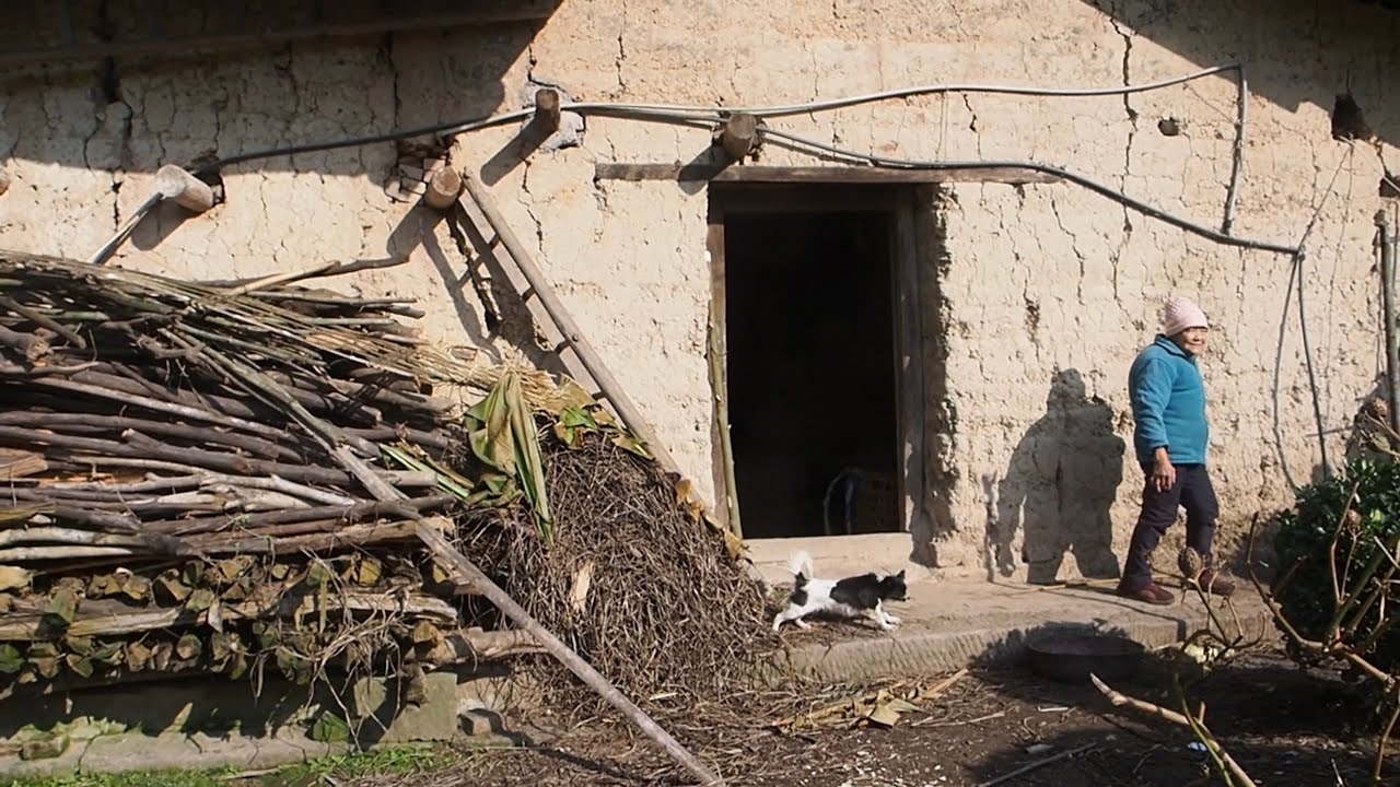 Some Poor Villages In Southwest China, The Life of Poor Farmers in China. Home to 50 million People.