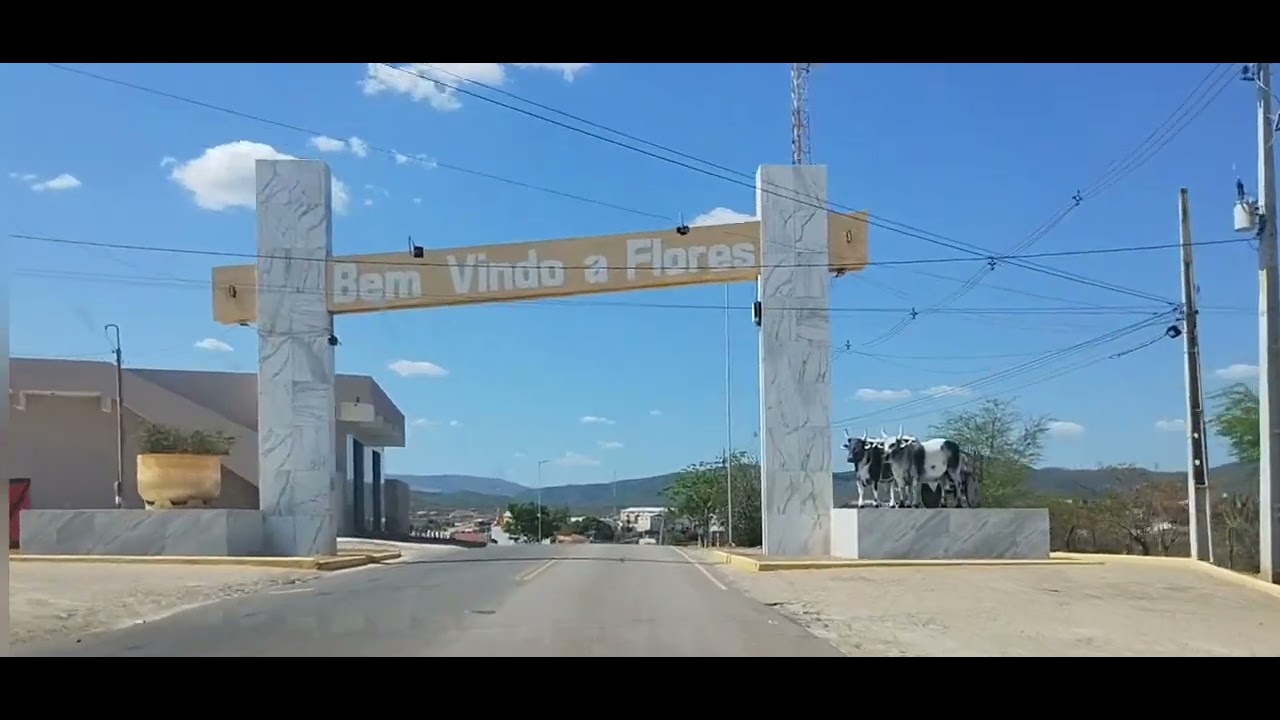 Flores PE A Cidade dos Quebra molas . dia 23/12/2024 .