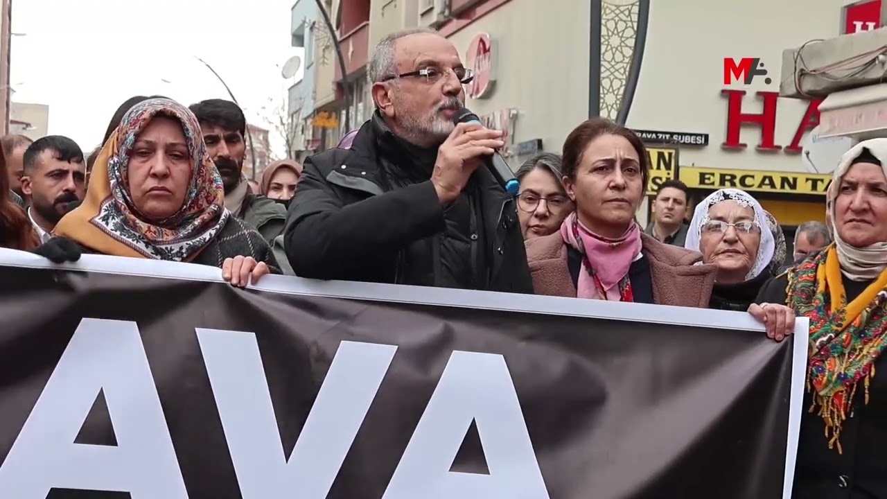 SERHAT'TA KİTLESEL ROJAVA EYLEMLERİ