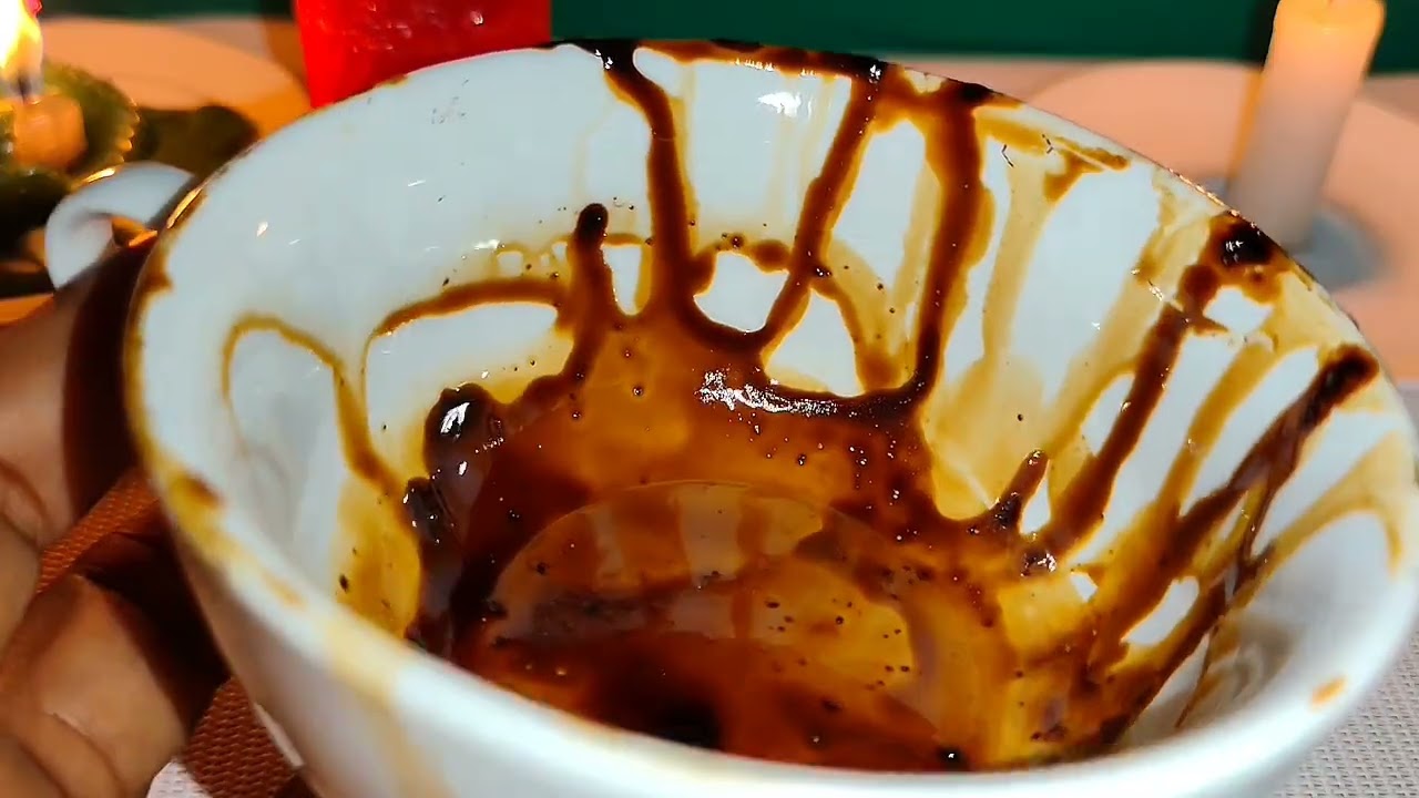 Lectura del café para el signo de acuario LECTURA DE LA TAZA DEL CAFÉ 