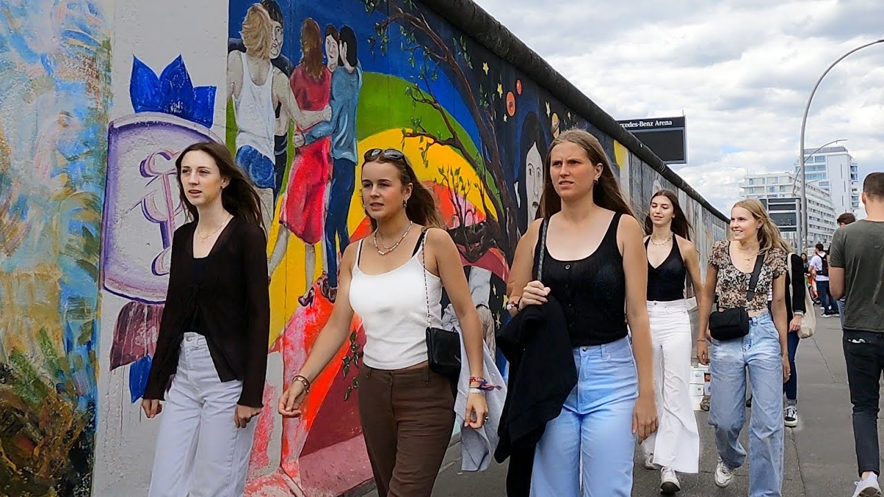 Прогулка по Берлину от Oberbaumbrücke до Mercedes-Benz Arena Berlin. Прогулка вдоль Берлинской стены