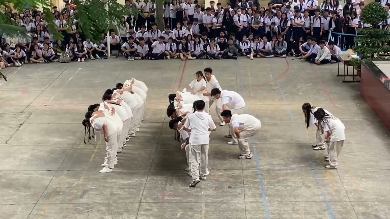 Flashmob 10A08 || 2025-2026 || THPT Võ Thị Sáu, TPHCM || góc bên
