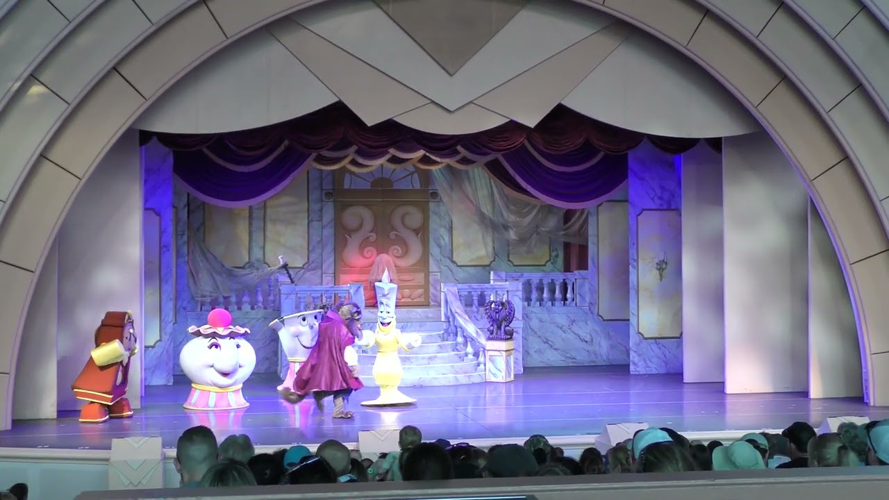 2022-12-08 Disney Studios - Beauty and the Beast Stage Show -HD