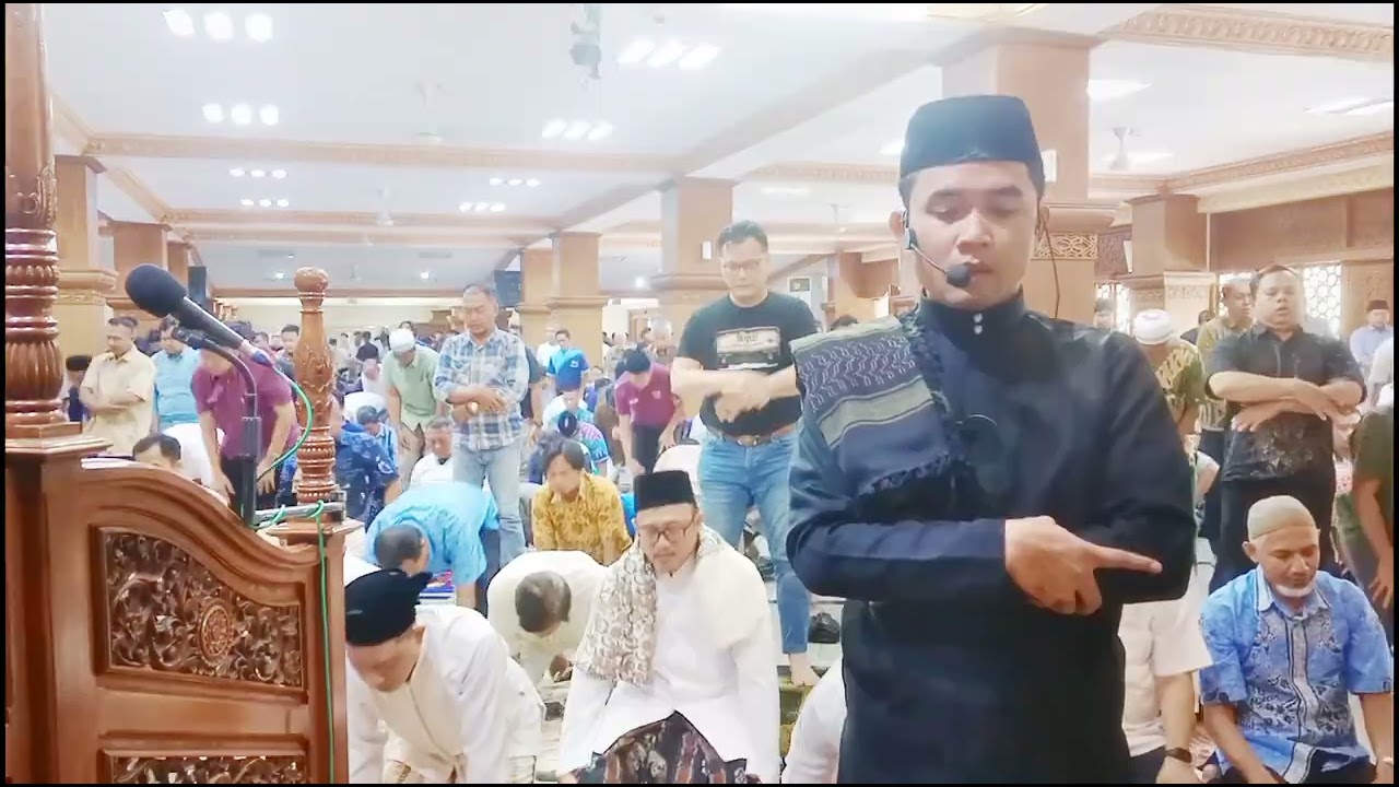 Shalat Jum'at Masjid Al Muhajirin Pemkot Surabaya Imam Ust Ridhol Walidain Al Hafidz 