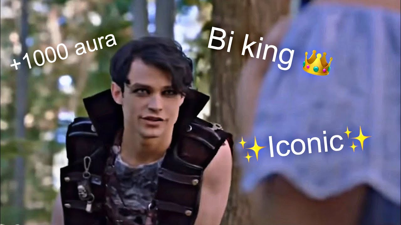 Harry Hook flirting with everyone in descendants for over 2 minutes