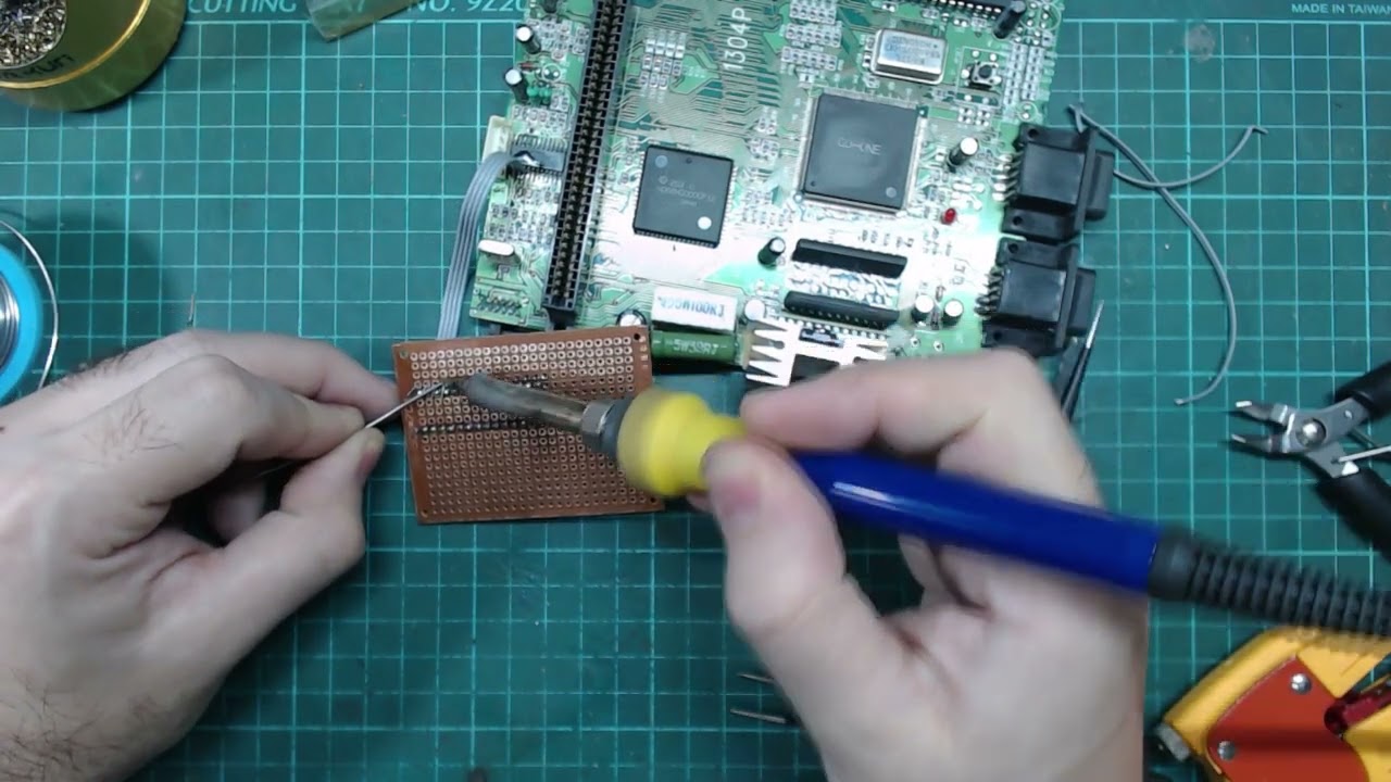 SEGA GENESIS 2 CLON - NO DA VIDEO - REPARACION