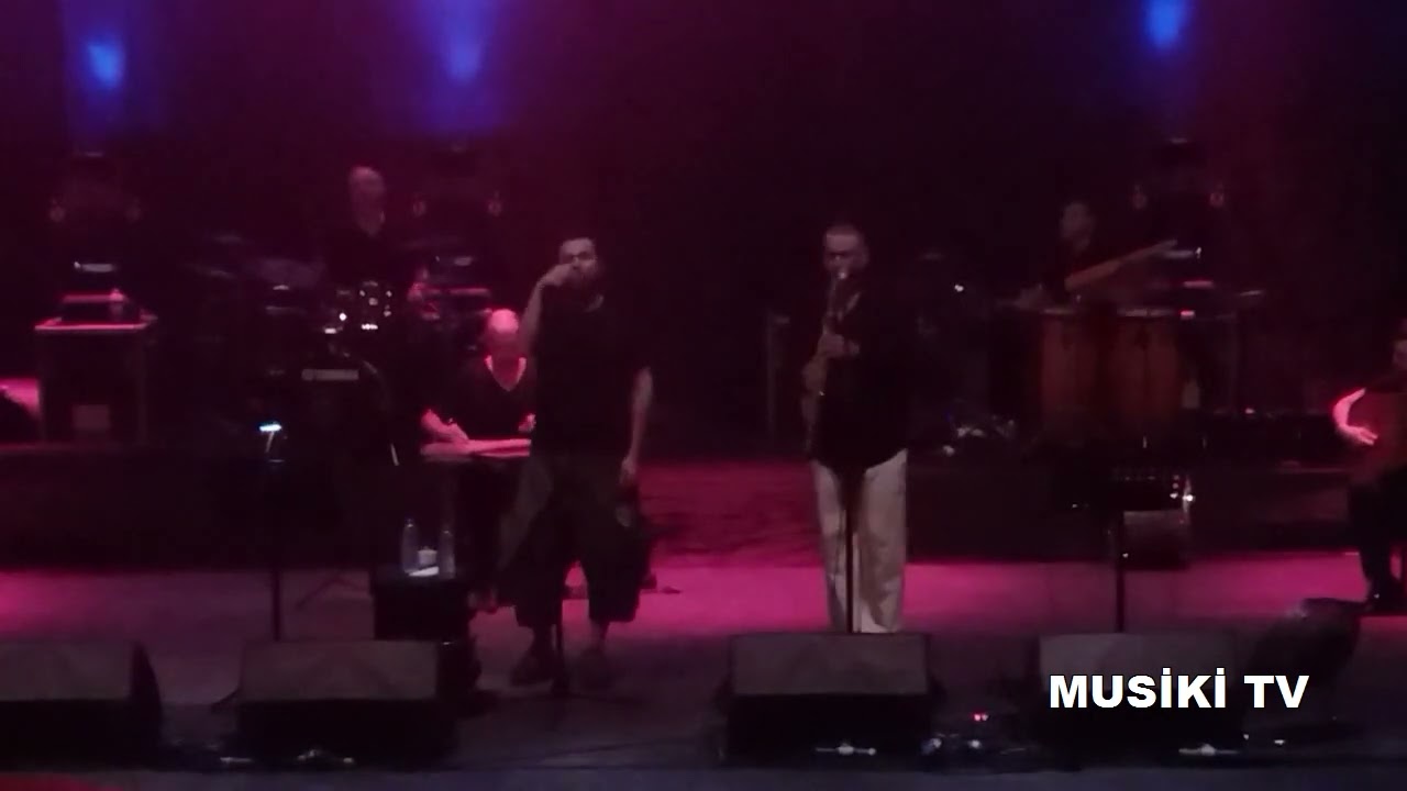 HALİL SEZAİ & HÜSNÜ ŞENLENDİRİCİ - İsyan (Konser/Canlı)