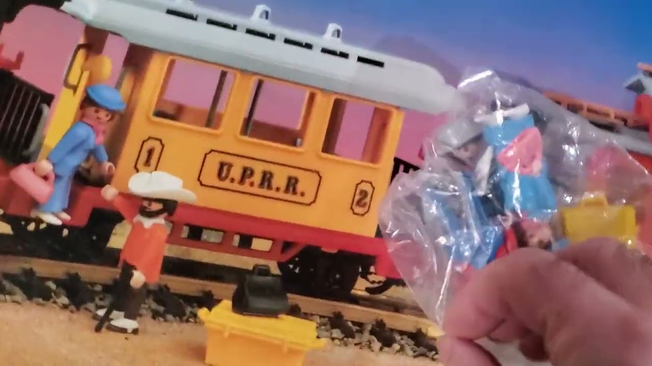 Playmobil Western Train Set #3958 Demonstration.