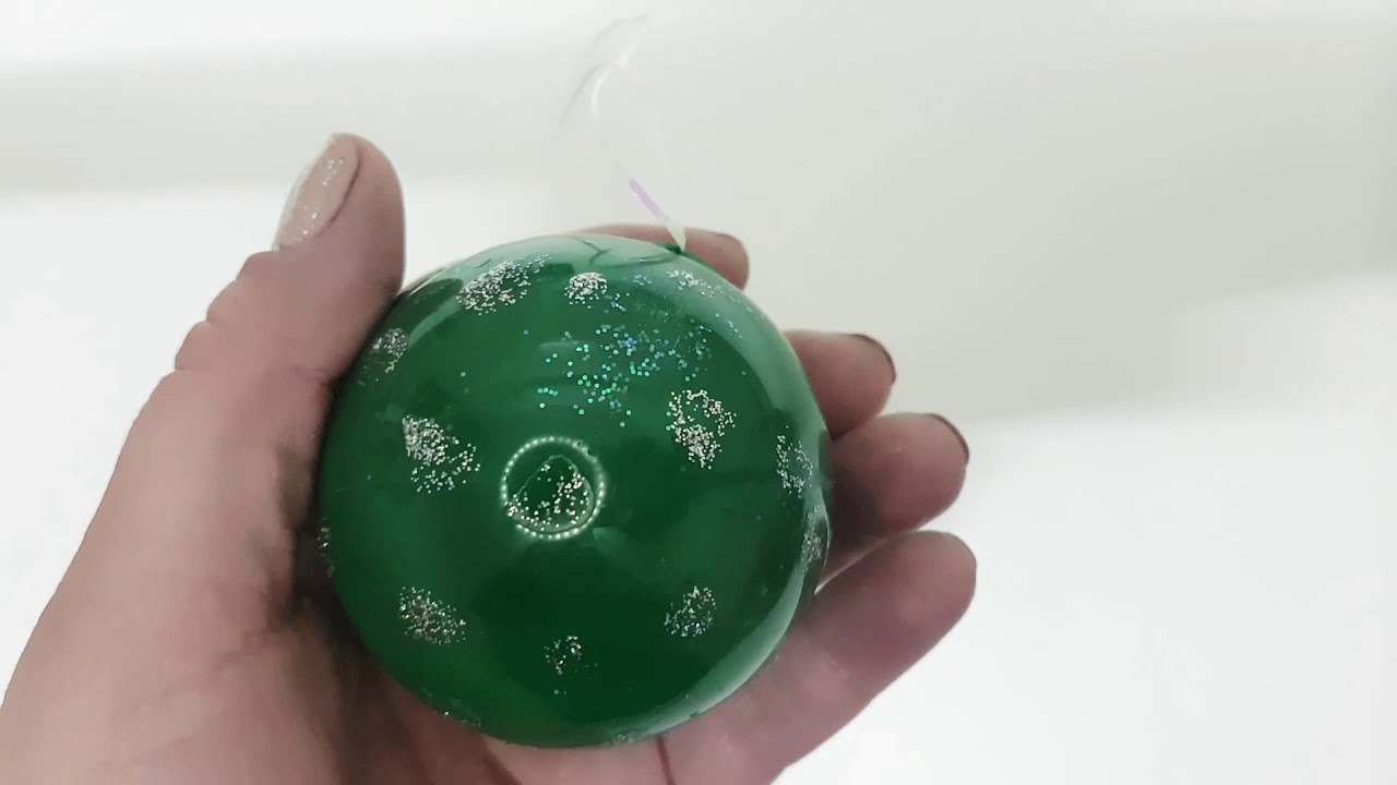Crushing Christmas Balls Soap With Corn Starch.Relaxing ASMR No TALKING!!!