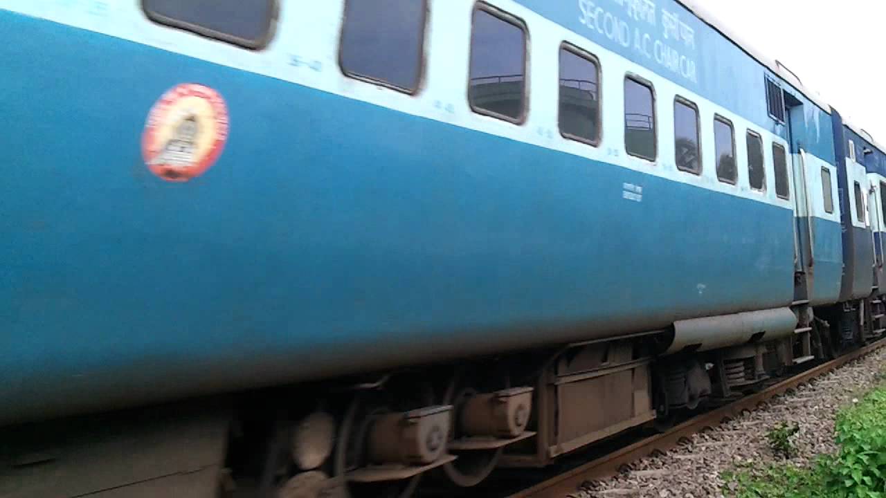 Train passing Elathur Station