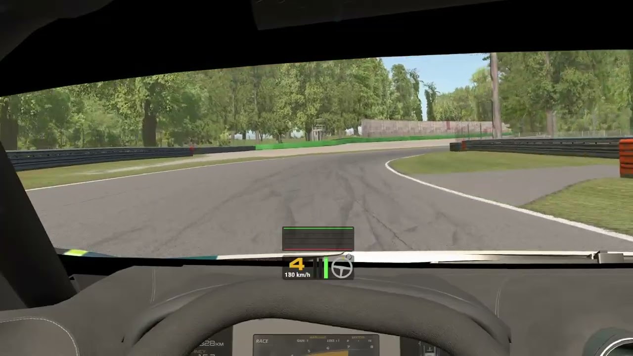 iRacing MACA GT4 at MONZA COMB DRIVER SETUP